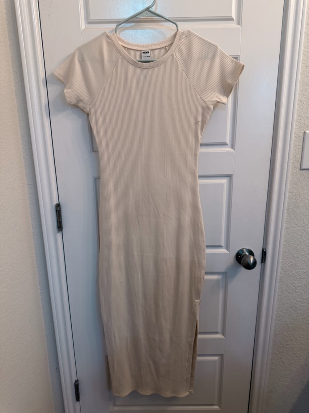 PINK Victoria's Secret Ribbed Cream Short-Sleeve Maxi Dress